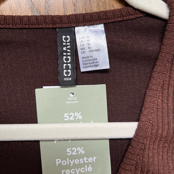 Cropped tie-front top - Picture 2 of 2